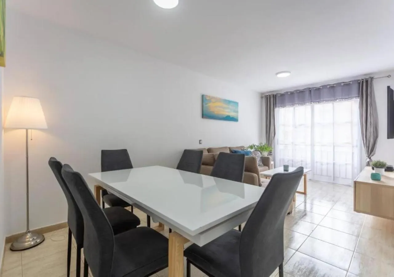 Reef Aqua Vista 3 Bedroom Apartment Costa Adeje Wifi And Pool 칼라오살바헤