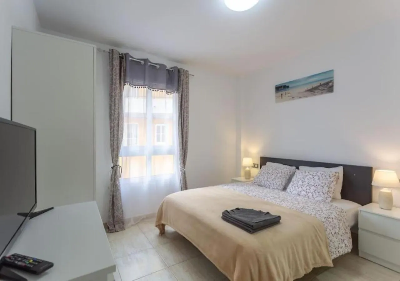 Reef Aqua Vista 3 Bedroom Apartment Costa Adeje Wifi And Pool 칼라오살바헤