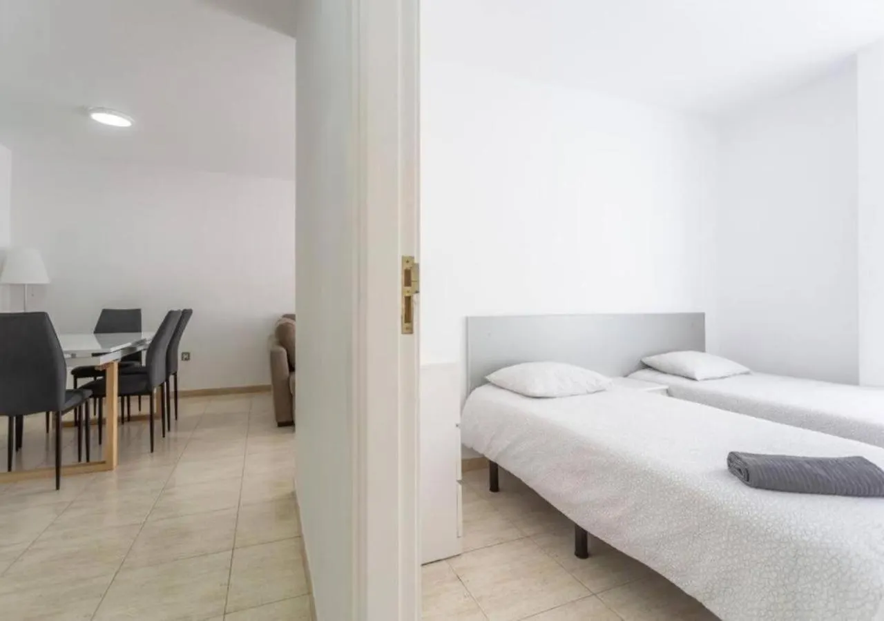 Reef Aqua Vista 3 Bedroom Apartment Costa Adeje Wifi And Pool 칼라오살바헤